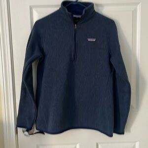 Patagonia quarter-zip sweater size M
